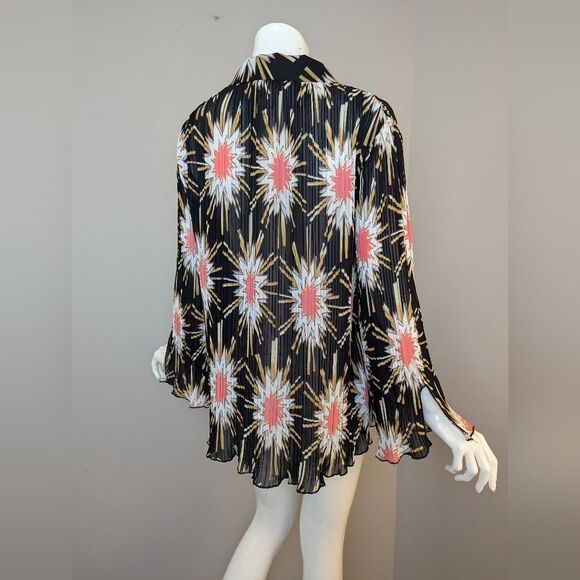 Catherine Malandrino Sheer Starburst Blouse XS Black Bell Sleeve Pleated Boho To - Picture 6 of 7